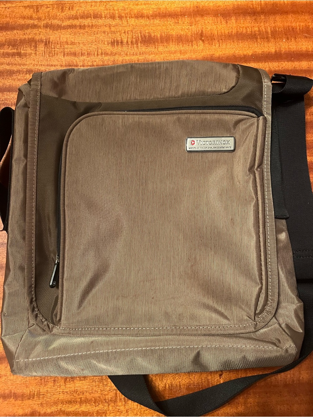 Victorinox Brown Men's Messenger Bag with Front Zip Pocket